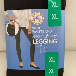 NWT - Black Leggings XL